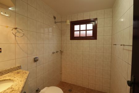 Casa à venda com 193m², 3 quartos e 2 vagasBanheiro 2