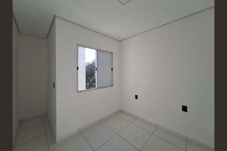 Casa de condomínio à venda com 59m², 2 quartos e 1 vagaQuarto 2