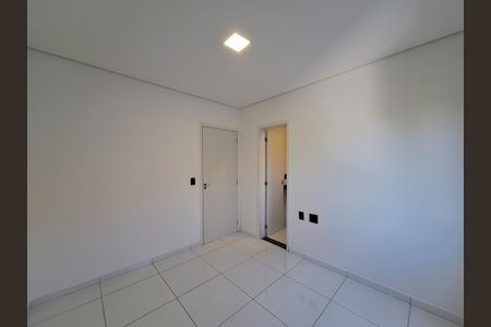 Casa de condomínio à venda com 59m², 2 quartos e 1 vagaQuarto 1