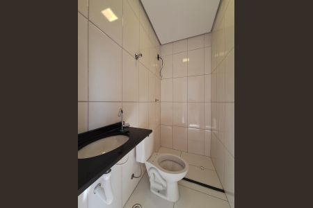 Casa de condomínio à venda com 59m², 2 quartos e 1 vagaBanheiro Quarto 2