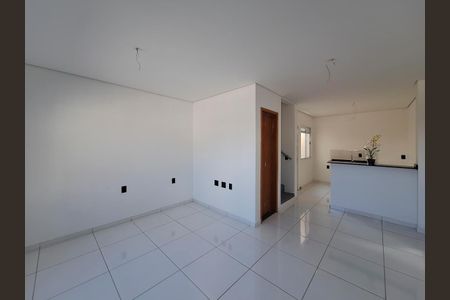 Casa de condomínio à venda com 63m², 2 quartos e 1 vagaSala