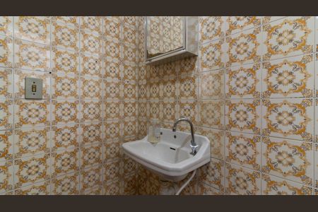 Casa à venda com 120m², 2 quartos e 1 vagaBanheiro