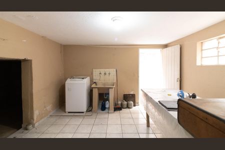 Casa à venda com 120m², 2 quartos e 1 vagaÁrea de Serviço