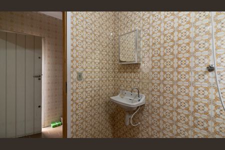 Casa à venda com 120m², 2 quartos e 1 vagaBanheiro