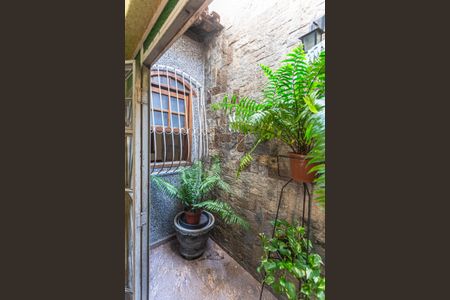 Casa à venda com 321m², 4 quartos e 5 vagas Casa à venda com 321m², 4 quartos e 5 vagasJardim de Inverno na Sala 1