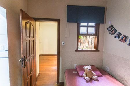 Casa à venda com 321m², 4 quartos e 5 vagas Casa à venda com 321m², 4 quartos e 5 vagasSuíte 2