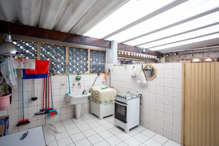 Casa à venda com 135m², 2 quartos e 2 vagasÁrea de Serviço