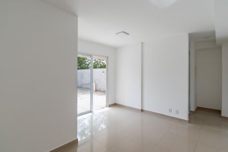Apartamento para alugar com 165m², 2 quartos e 2 vagasSala