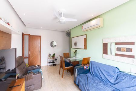 Apartamento à venda com 61m², 2 quartos e 1 vagaSala