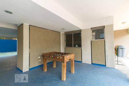 Apartamento à venda com 61m², 2 quartos e 1 vagaÁrea comum