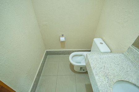 Casa à venda com 170m², 4 quartos e 3 vagasLavabo