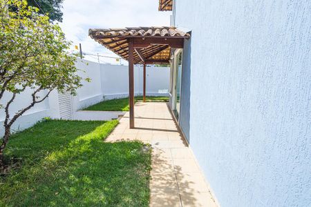 Casa à venda com 170m², 4 quartos e 3 vagasQuintal