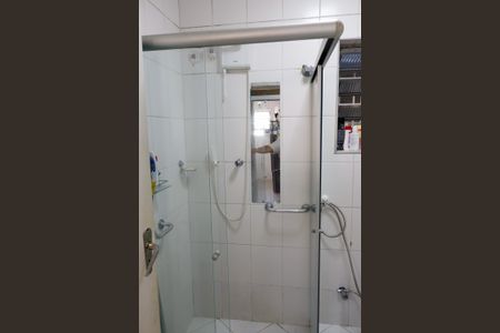 Casa à venda com 251m², 2 quartos e 2 vagasBanheiro