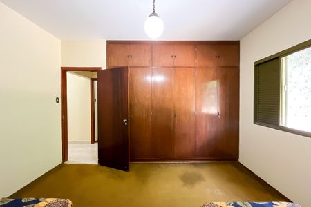 Casa para alugar com 75m², 2 quartos e 1 vaga Casa para alugar com 75m², 2 quartos e 1 vagaQuarto 2