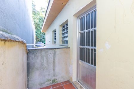 Entrada de casa para alugar com 2 quartos, 75m² em Jaraguá, São Paulo