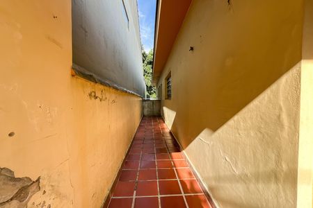 Casa para alugar com 75m², 2 quartos e 1 vaga Casa para alugar com 75m², 2 quartos e 1 vagaQuintal