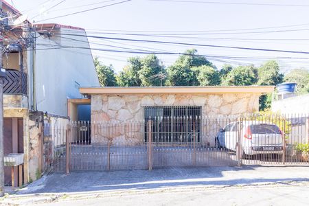 Fachada de casa para alugar com 2 quartos, 75m² em Jaraguá, São Paulo