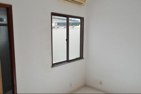 Casa de condomínio à venda com 100m², 3 quartos e 1 vagaSuíte 1