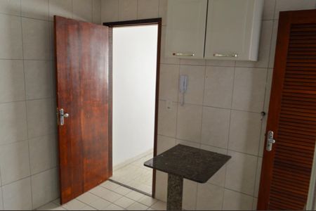 Casa de condomínio à venda com 100m², 3 quartos e 1 vagaCozinha