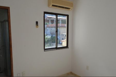 Casa de condomínio à venda com 100m², 3 quartos e 1 vagaSuíte 3