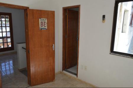 Casa de condomínio à venda com 100m², 3 quartos e 1 vagaSuíte 3