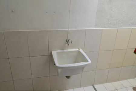 Casa de condomínio à venda com 100m², 3 quartos e 1 vagaÁrea de Serviço