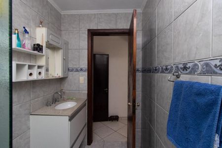 Casa à venda com 166m², 3 quartos e 2 vagasBanheiro da Suite 1
