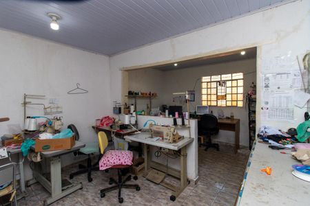 Casa à venda com 166m², 3 quartos e 2 vagasEdicula