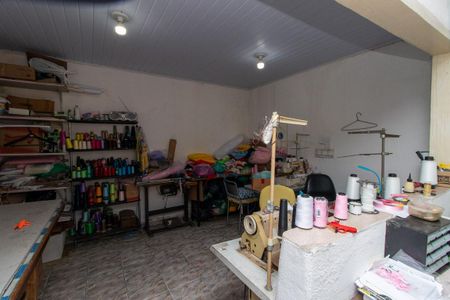 Casa à venda com 166m², 3 quartos e 2 vagasEdicula