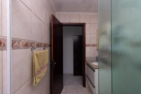 Casa à venda com 166m², 3 quartos e 2 vagasBanheiro da Suite 2