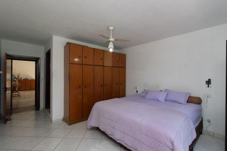 Casa à venda com 166m², 3 quartos e 2 vagasSuite 2