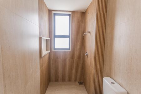 Apartamento à venda com 124m², 3 quartos e 2 vagasBanheiro da Suíte 1