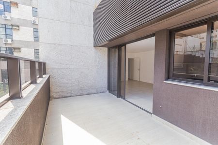 Apartamento à venda com 124m², 3 quartos e 2 vagasVaranda da Sala