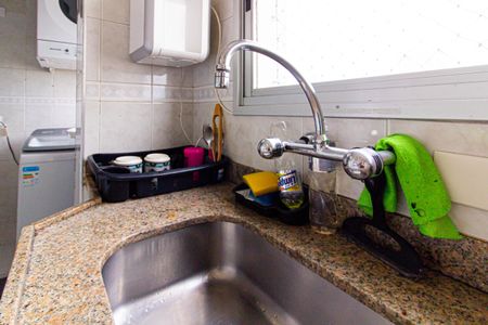 Apartamento à venda com 82m², 2 quartos e 2 vagas Apartamento à venda com 82m², 2 quartos e 2 vagasCozinha