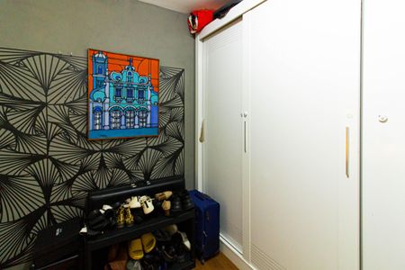 Apartamento à venda com 82m², 2 quartos e 2 vagas Apartamento à venda com 82m², 2 quartos e 2 vagasQuarto