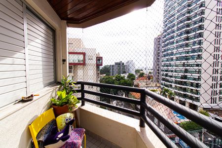 Apartamento à venda com 82m², 2 quartos e 2 vagas Apartamento à venda com 82m², 2 quartos e 2 vagasVaranda da Suíte