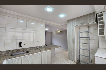 Apartamento para alugar com 70m², 2 quartos e 1 vaga Apartamento para alugar com 70m², 2 quartos e 1 vagaCozinha
