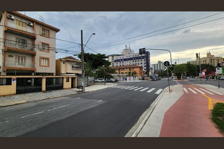 Apartamento para alugar com 70m², 2 quartos e 1 vaga Apartamento para alugar com 70m², 2 quartos e 1 vagaVista da Rua