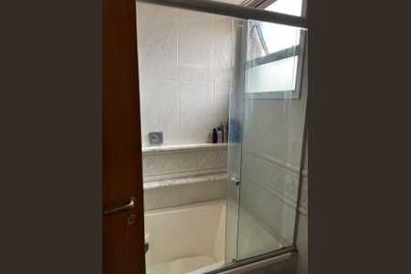 Apartamento à venda com 182m², 4 quartos e 4 vagas Apartamento à venda com 182m², 4 quartos e 4 vagasSuíte Master