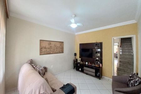 Casa à venda com 419m², 4 quartos e 1 vagaSala