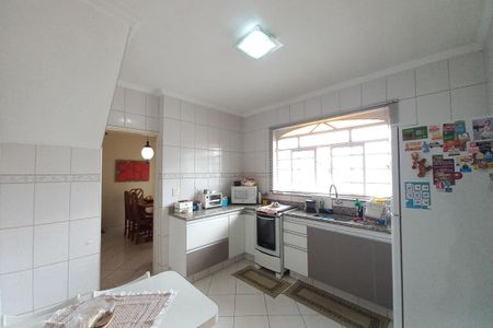 Casa à venda com 419m², 4 quartos e 1 vagaCozinha