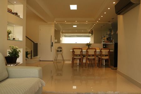 Apartamento à venda com 255m², 4 quartos e 4 vagasSala/Cozinha