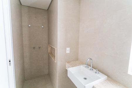 Apartamento à venda com 155m², 2 quartos e 3 vagasBanheiro do Quarto 1