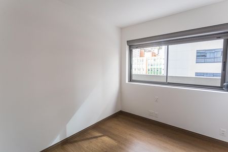 Apartamento à venda com 155m², 2 quartos e 3 vagasQuarto 2
