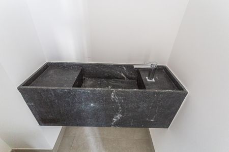 Apartamento à venda com 155m², 2 quartos e 3 vagasLavabo