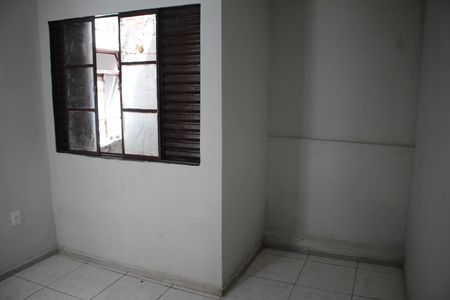 Casa para alugar com 45m², 2 quartos e sem vagaSala