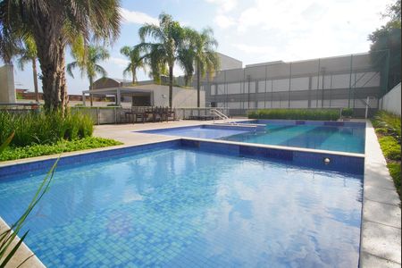 Apartamento à venda com 76m², 3 quartos e 2 vagasÁrea Comum - Piscina