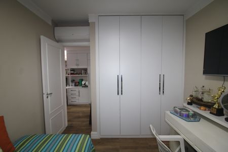 Apartamento à venda com 140m², 3 quartos e 3 vagasSuíte 1