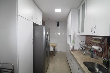 Apartamento à venda com 140m², 3 quartos e 3 vagasCozinha