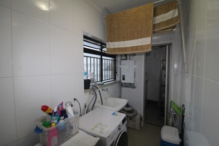 Apartamento à venda com 140m², 3 quartos e 3 vagasÁrea de Serviço